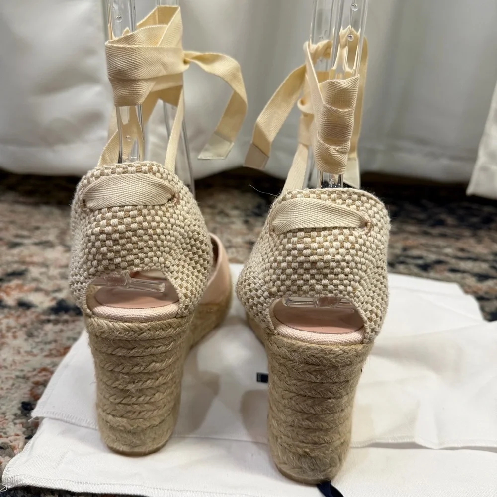 Margaux brand new
